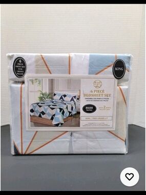 King 6-Piece Geometric Bedsheet Set - White, Light Blue & Tan 8600 Series